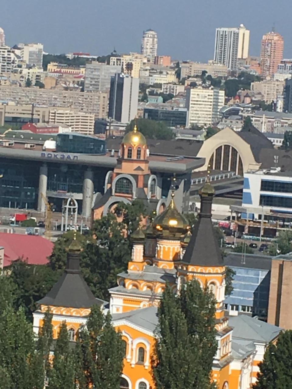 Apartament On Vasylia Lypkivskoho 24 Kiev Eksteriør bilde